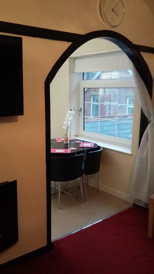 The Coach House Apartment Литам Сент Аннс Екстериор снимка